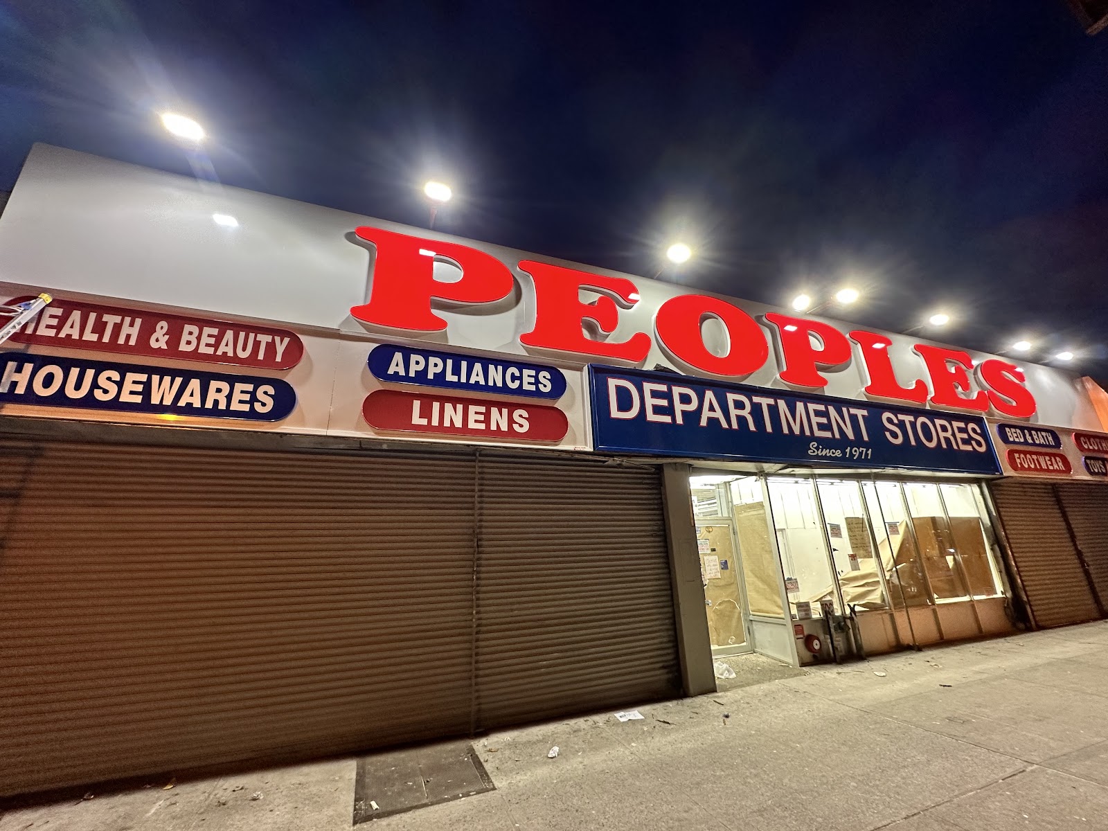Peoples Department Store sign on Westchester Avenue, Bronx